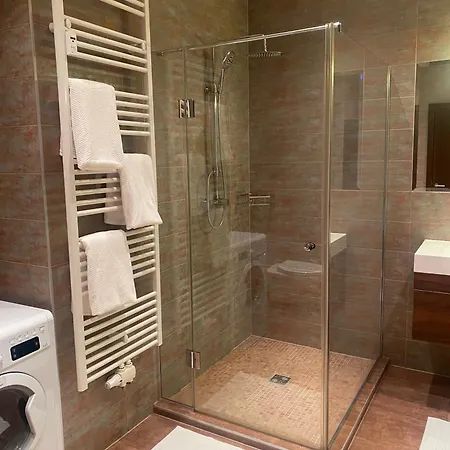 Apartament 1st District With Balcony And Aircon