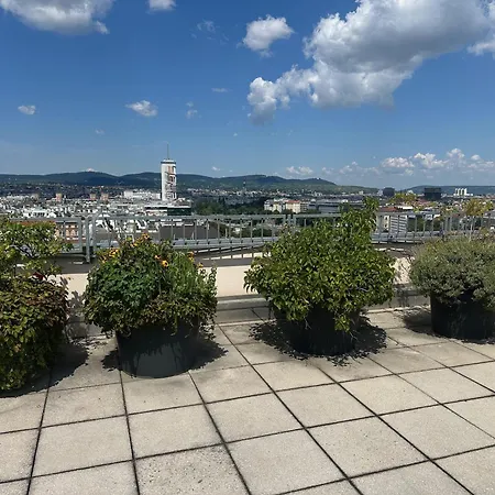 Apartament 1st District With Balcony And Aircon Wiedeń
