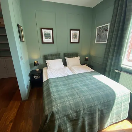 Apartment 1st District With Balcony And Aircon Vienna