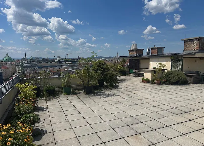 1st District With Balcony And Aircon Wien